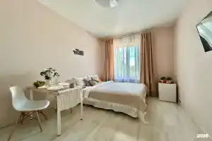 Апартаменты на Г.Москва, г. Троицк, 3 й Кленовый переулок д 1 (9 ст), Троицк