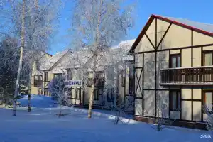 Отель «Шуколово», Целеево