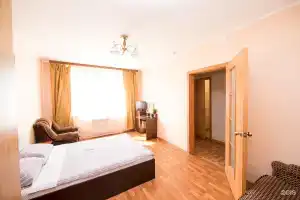 Aday Apartments (Эдэй Апартаменты) на проспекте Победы 34, Курск