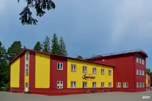 Гостиница «Сатурн», Дёмино