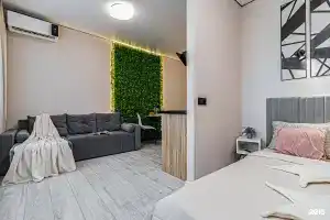 Апартаменты на улица Мурата Ахеджака, 12 к 8, Краснодар