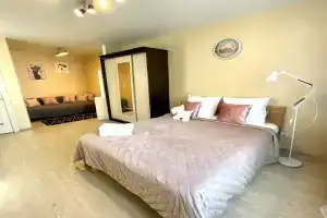 Апартаменты на Первомайский проспект76 корп3