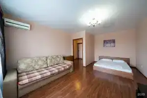 Апартаменты на Гамарника 6а, Хабаровск