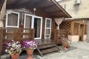 Частный дом у Мадины, Сухум