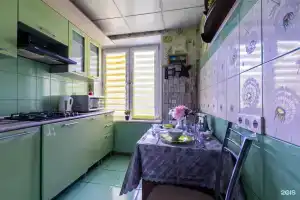 Апартаменты на Юных ленинцев 75 к 3, Москва
