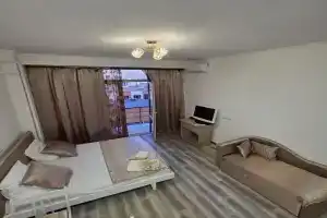 LetoApart, Адлер