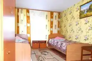 Гостиница «Райский уголок», Шексна