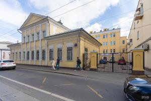 Санди на улице Радио, Москва
