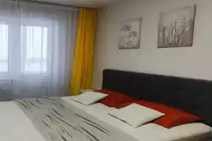 Апартаменты на улица Антонова, 5П, Пенза