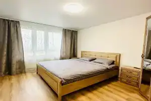Апартаменты на г. Москва, р-н Троицк, Гренадерская улица, 9к1 (85 кв) в Московской области