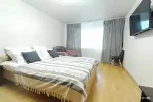 Апартаменты на Луначарского 11, Череповец