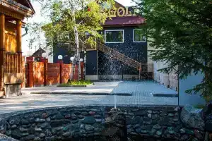 Гостиница «Голд», Зея