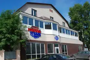 Гостиница «Райский уголок», Шексна