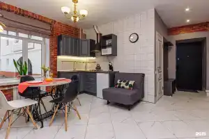 Апартаменты на пл. Челюскинцев, 17А, Ярославль