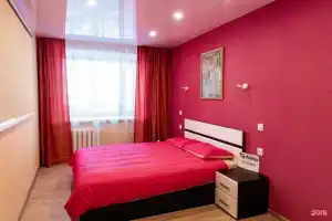 Dvushka Na Leningradskoj 136 Apartments, Вологда