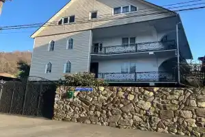 Гостевой дом «Прохлада», Лоо