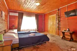 Апартаменты на Сочи, пос. Вардане, ул. Нижнехобзинская, 8, кв.3, Нижняя Хобза