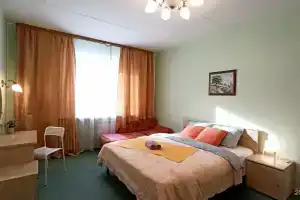 Диван и Чемодан, Новосибирск