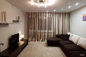 Апартаменты на улица Цвиллинга, 88А, Челябинск