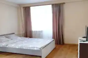 Апартаменты на Лермонтова 81/4, Иркутск