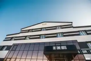 The Time Hotel, Пыть-Ях