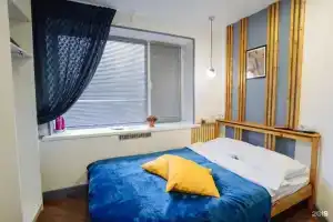 9 Ночей в центре на улице Шотмана