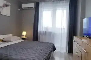 Апартаменты на улица Крупской, 1к1 2 подьезд, Батайск