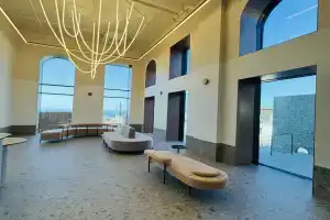 Апартаменты на Комар 34 кв.42/2 (двухкомная), Лазурный