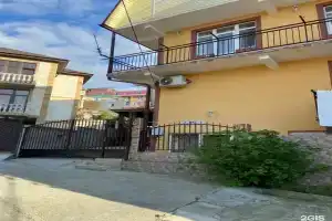 Гостевой дом у Полины, Адлер