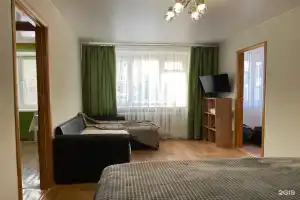 Апартаменты на проспекте Серова, Рыбинск