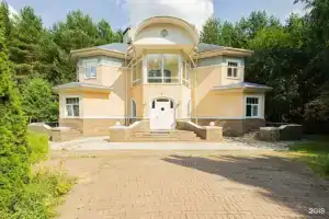 Лесной дом, Троицк