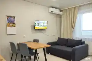 Апартаменты на Мельникайте, 2к11, Тюмень
