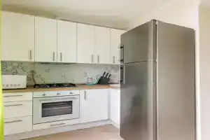 Гости любят на улице Бутлерова 4, Москва