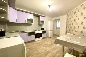 Декабрист на улице Бабушкина 32Б, Чита