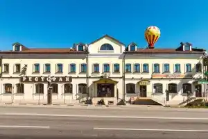 Отель «Корнилов», Покров