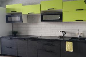 Сутки как дома на улице Петухова, Новосибирск