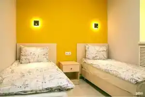 Гостиница «Мороз», Отрадный