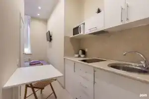 Апартаменты на Автозаводск д.23,стр931 .к.3, 13эт, 10м, Москва