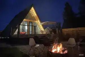 Апартаменты на Дом № 4 - Афрейм "Лес", Выродово