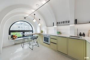 Smart Host на переулке Большой Предтеченский 22, Москва