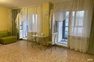 Апартаменты на улица Комарова, 8, Уфа