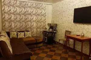 Апартаменты на Приполярной, 10А, Усинск