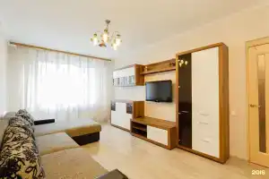 Апартаменты на улица Генерала Антонова, 4к1, Москва
