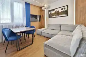 Апартаменты на микрорайон Светлана, Депутатская улица, 10Дк1, Сочи