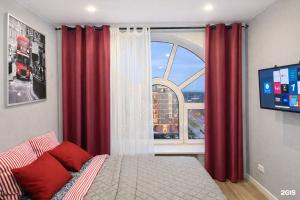 Happy People, Видное