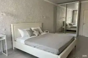 Апартаменты на 178 Совхозная 10Б, Москва