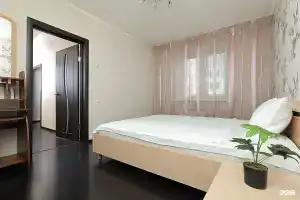 Апартаменты на Алексеева 113. ТРЦ Планета ., Красноярск