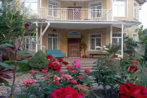 Семейный гостевой дом на Одесской, Ейск