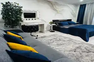 Апартаменты на Героев Пионера 83 , Каменск-Шахтинский