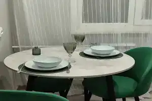 Апартаменты на Мира 28, Братск